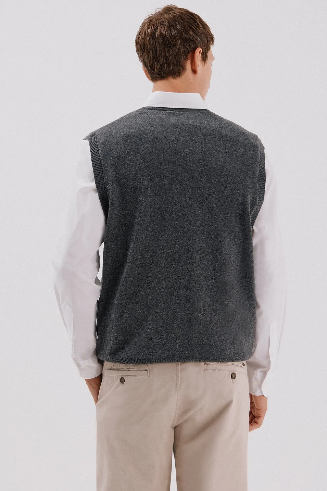 Chaleco punto algodón cashmere cuello pico