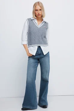 Chaleco punto bordado cereza