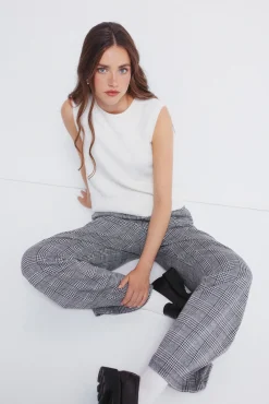 Chaleco punto trenzas