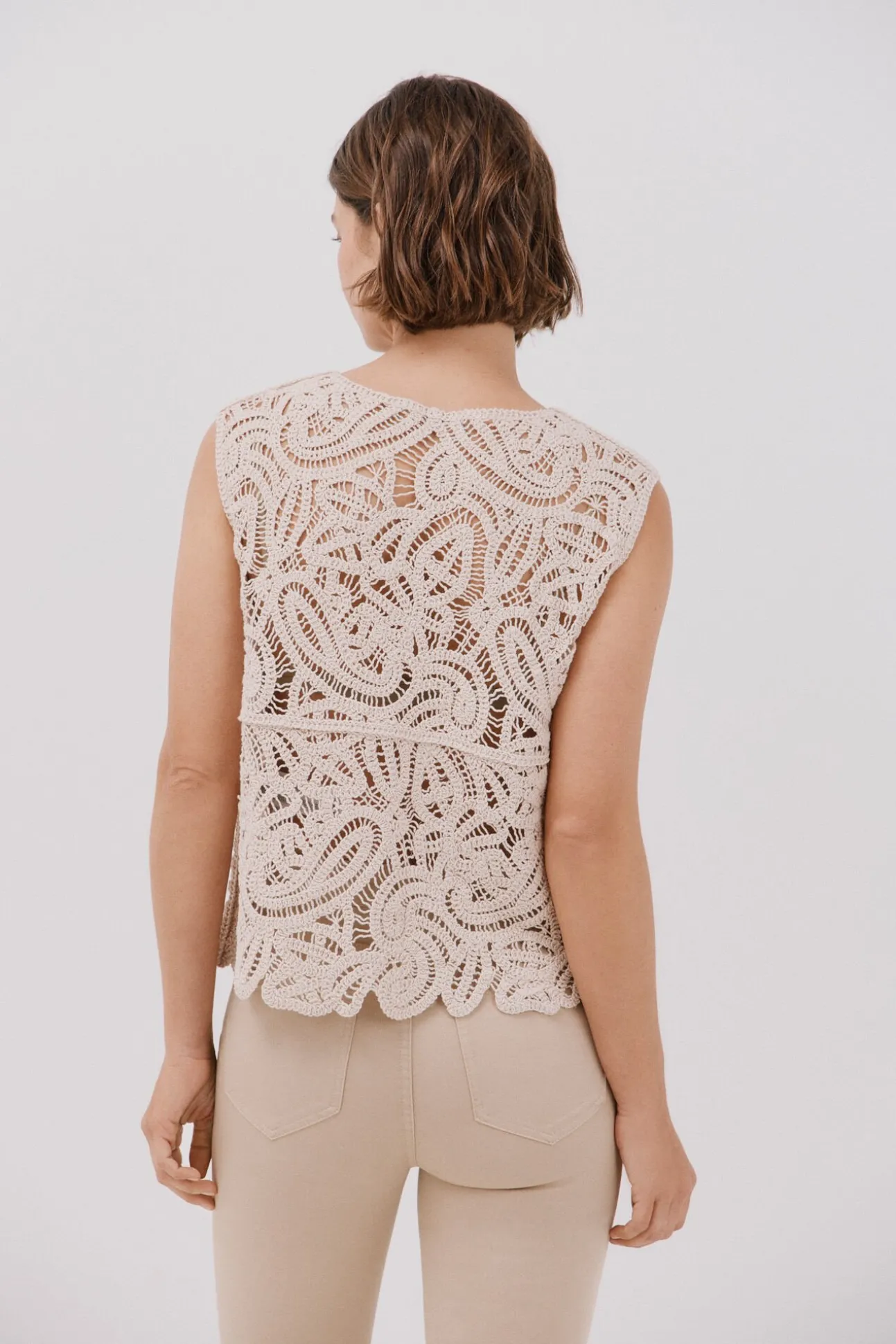 Chaleco tipo crochet