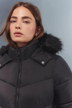 Chaqueta acolchada capucha pelo Sorona Aura