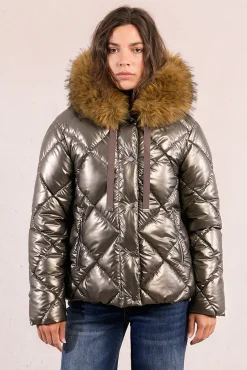 Chaqueta acolchada con capucha