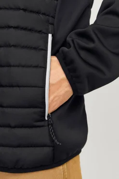 Chaqueta acolchada cuello alto