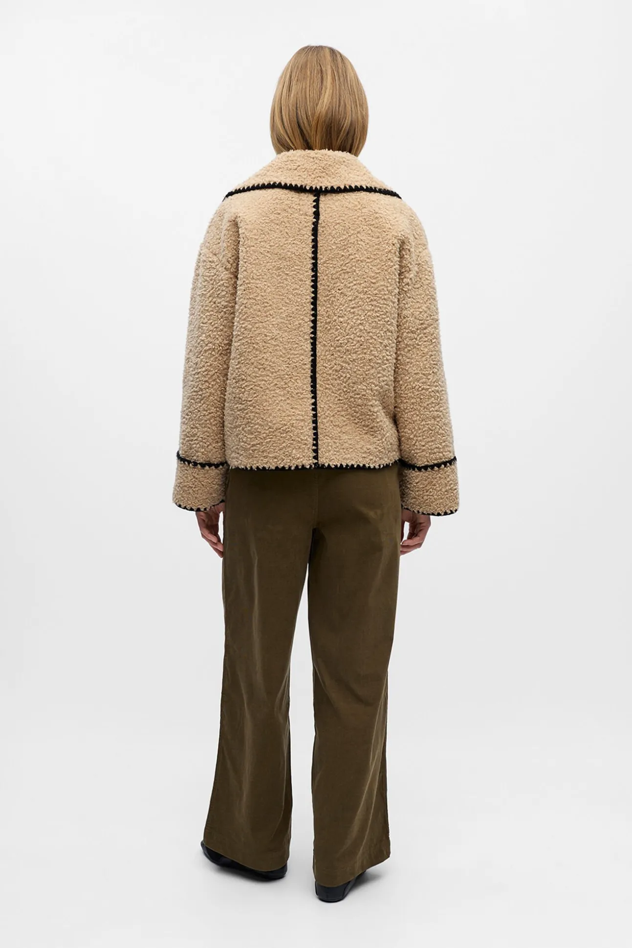 Chaqueta borreguillo sintético