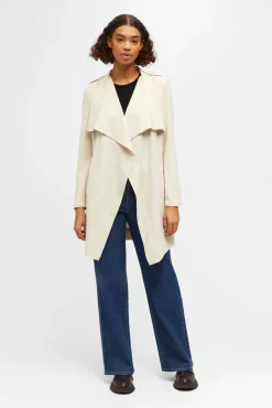 Chaqueta con cinturón