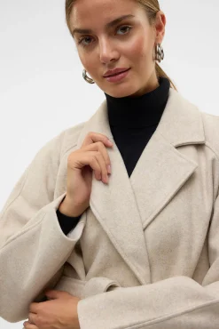 Chaqueta corta de paño