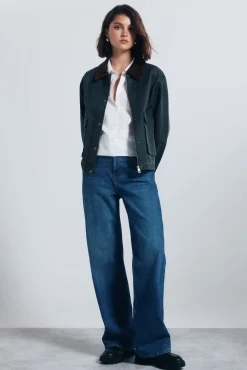 Chaqueta corta encerada