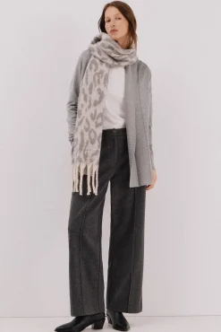 Chaqueta cuello chal