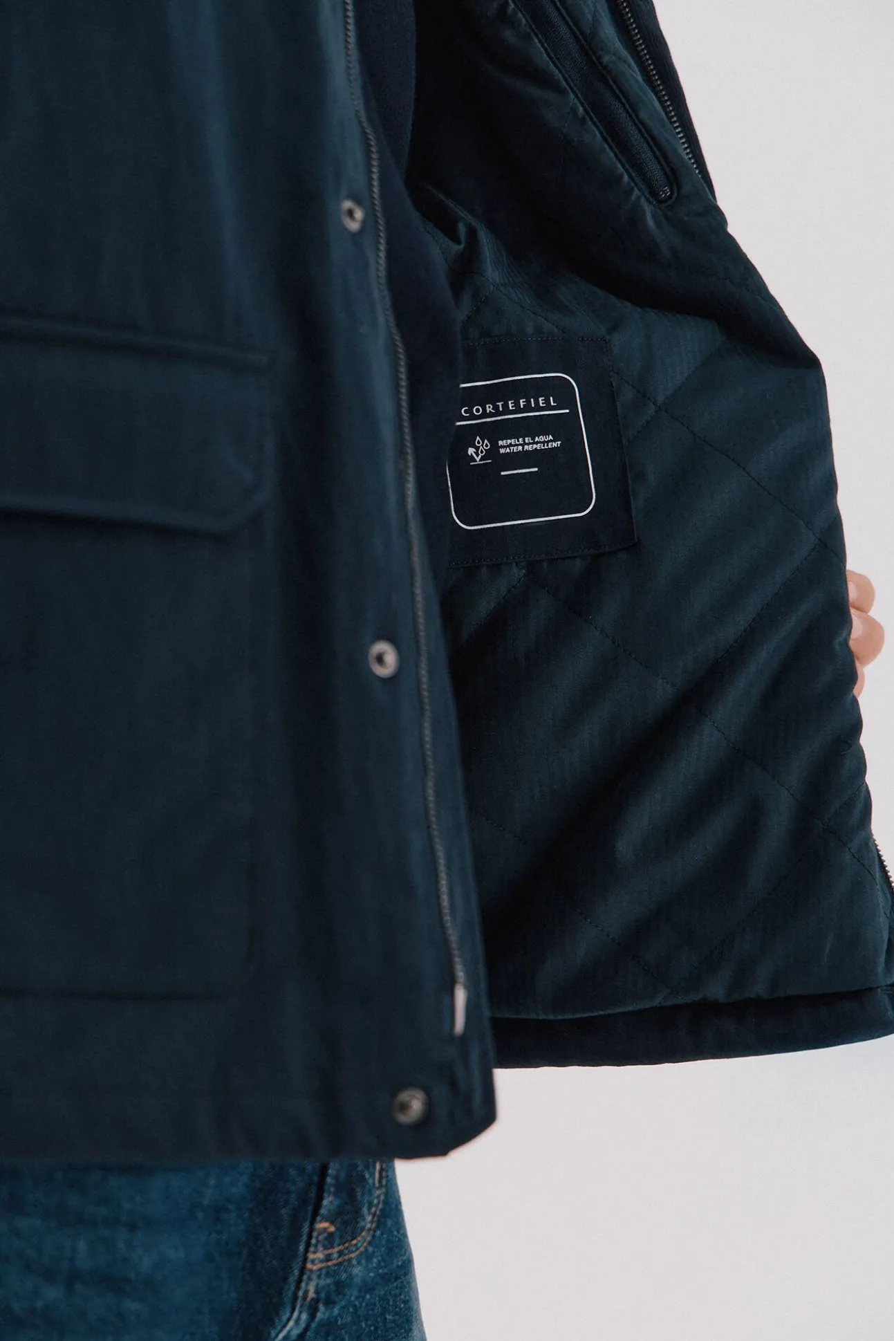 Chaqueta cuello combinado