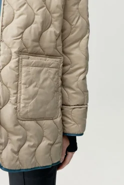 Chaqueta deportiva beige