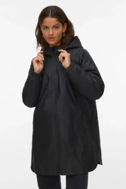 Chubasquero con capucha