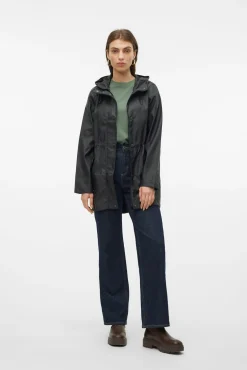 Chubasquero manga larga con capucha