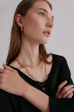 Clémence. Blusa con cierre cruzado