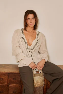 Clotilde. Blusa romántica