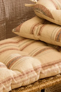 Cojín de silla redondo a rayas en tonos tierra Peru