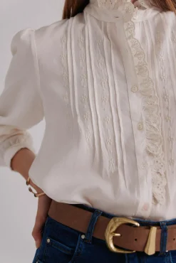 Colette. Blusa bordada