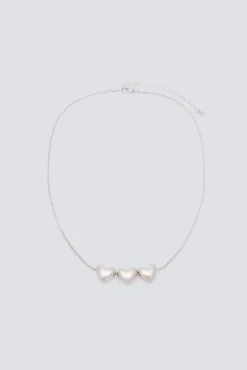 Collar corazones dorados