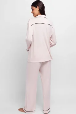 Conjunto de pijama Charli con camiseta y pantalones