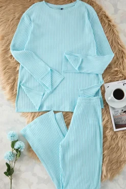 Conjunto pijama canalé aberturas turquesa