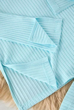 Conjunto pijama canalé aberturas turquesa