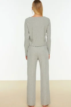 Conjunto pijama canalé gris