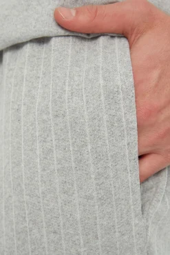 Conjunto pijama largo gris rayas