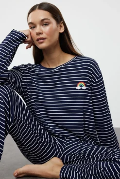 Conjunto pijama viscosa rayas azul arco iris