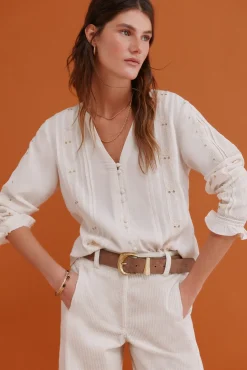 Covadonga. Blusa bordada