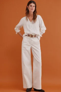 Covadonga. Blusa bordada