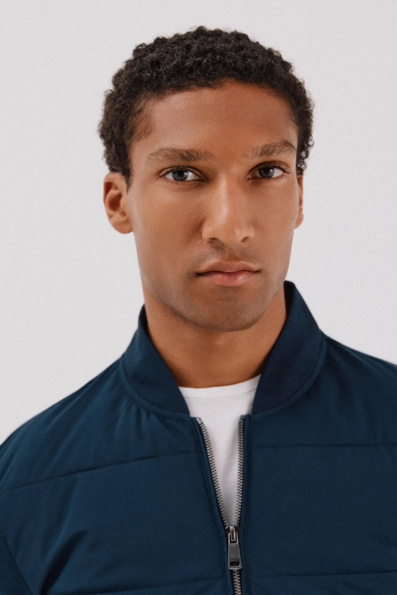 Cárdigan bomber tejido combinado