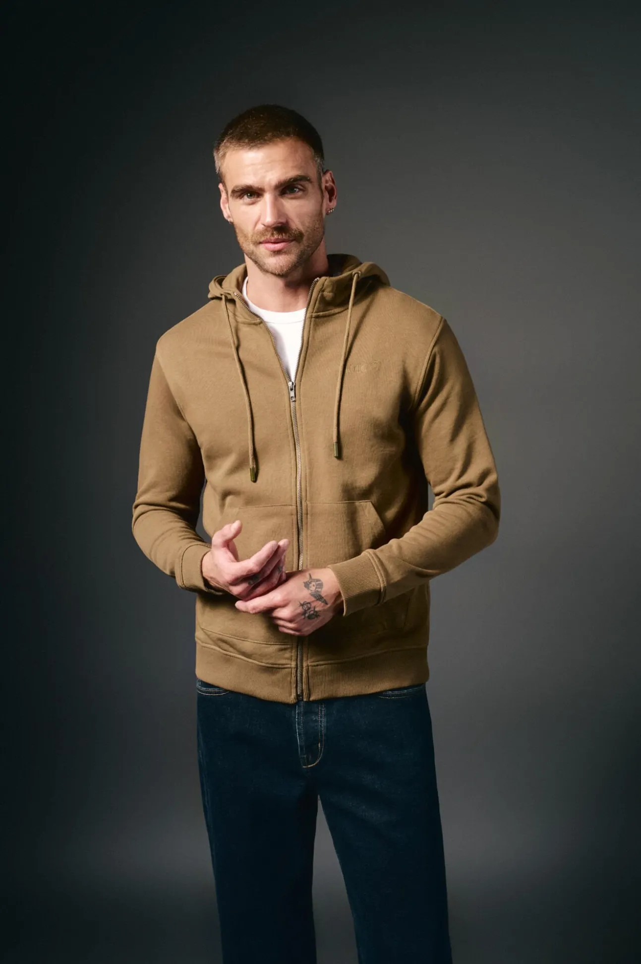 Cárdigan con capucha