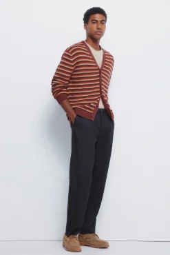 Cárdigan estructura botones