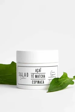 Crema corporal nutritiva y regeneradora