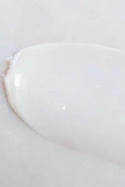 Crema solar antimanchas I'm 8.8% Dark Spot