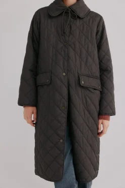 Dalila. Deportiva acolchada