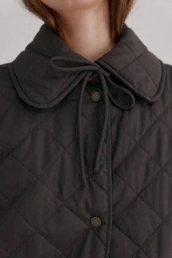 Dalila. Deportiva acolchada