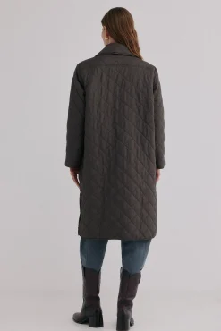 Dalila. Deportiva acolchada