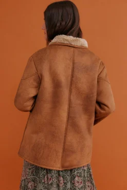 Daphne. Abrigo doble faz