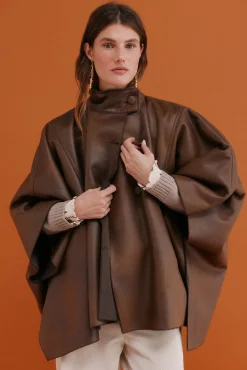 Domenica. Deportiva doble faz