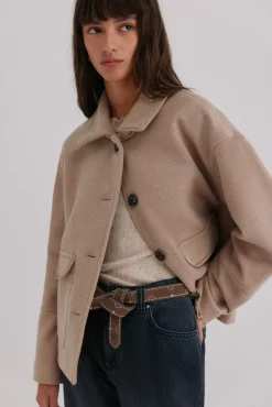 Fabiana. Abrigo corto