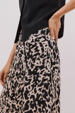 Falda capa estampada