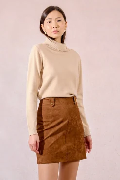 Falda corta efecto ante