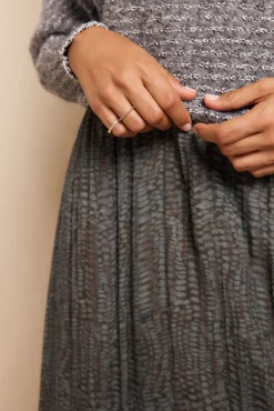 Falda midi satinada estampada