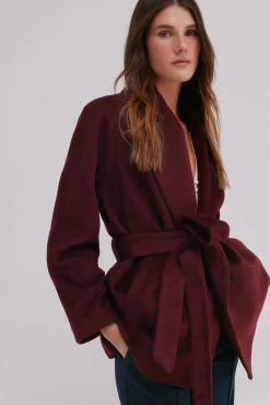 Filippa. Abrigo con cinturón