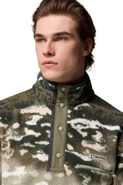 Forro polar con corchetes