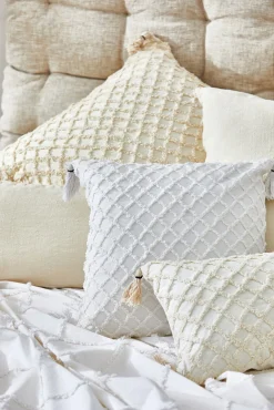 Funda de cojín con relieve de rombos crudo Royal