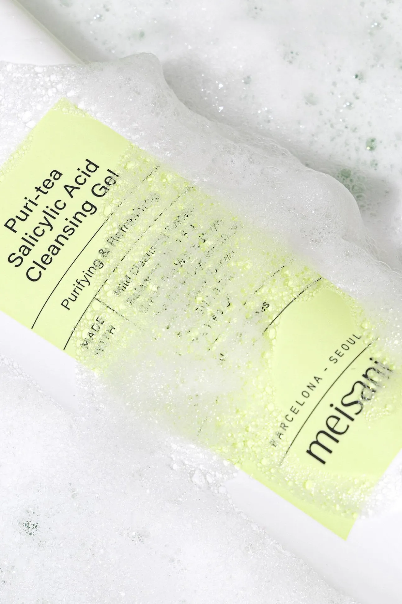 Gel limpiador facial purificante y refrescante