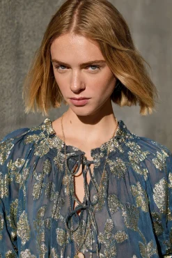 Gianna. Blusa jacquard