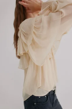 Giulia. Blusa romántica