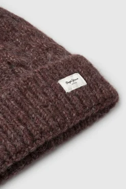 Gorro de punto trenzado